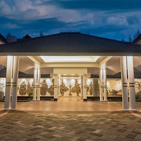 Contour Backwaters Hotel Resort & Convention Centre Rāmankari Exterior foto